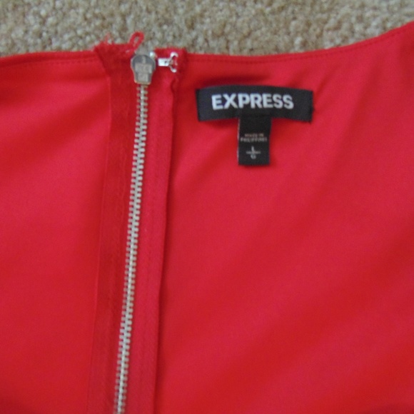 Dress - Picture 2 of 3